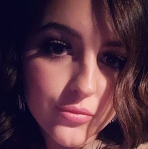 Meet your Posher, Sasha